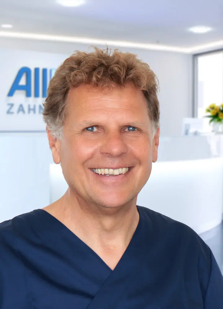 Portrait Oralchirurg Axel Schr&ouml;der (AllDent Stuttgart)